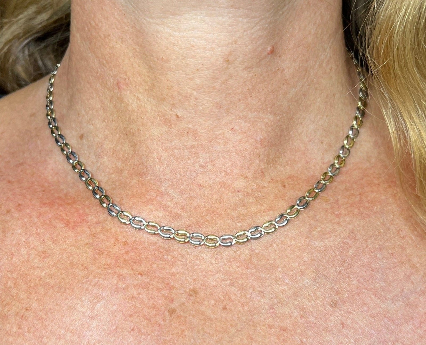 10k Yellow + White Gold 5mm Mariner Chain Link Necklace. 6.4g