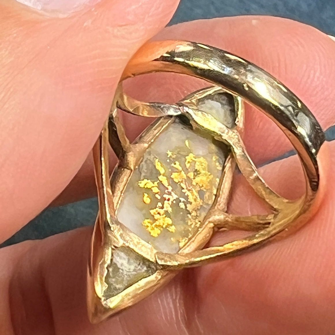 14k Gold 1" MARQUISE Cut Alaskan Gold in Quartz Ring. 8g