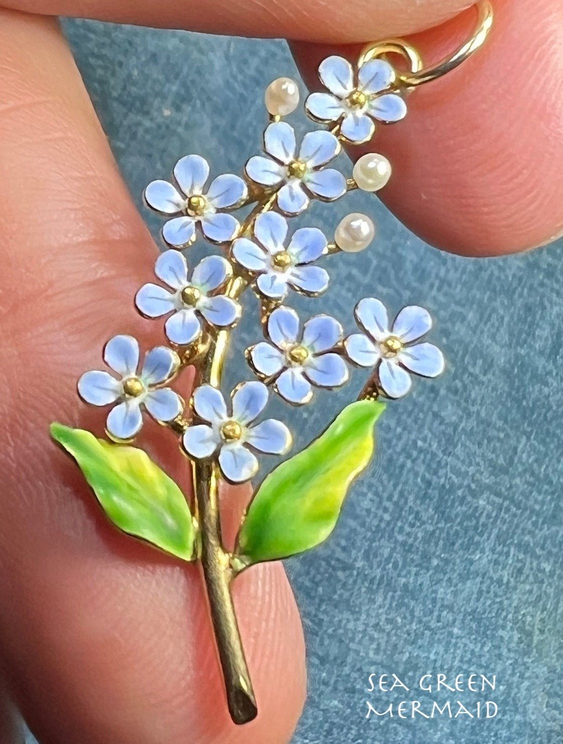 14k Gold Blue Enamel Forget-Me-Not Bouquet Pendant. 1.5"