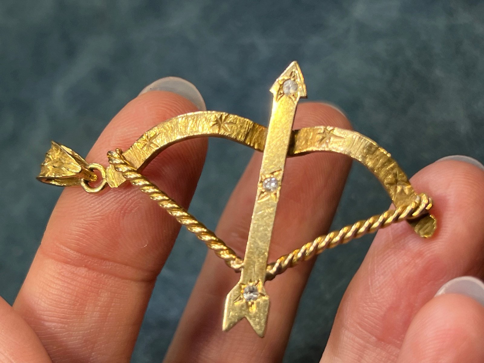 14k Gold Bow + Arrow Pendant w Gypsy-Set Diamonds. 2"