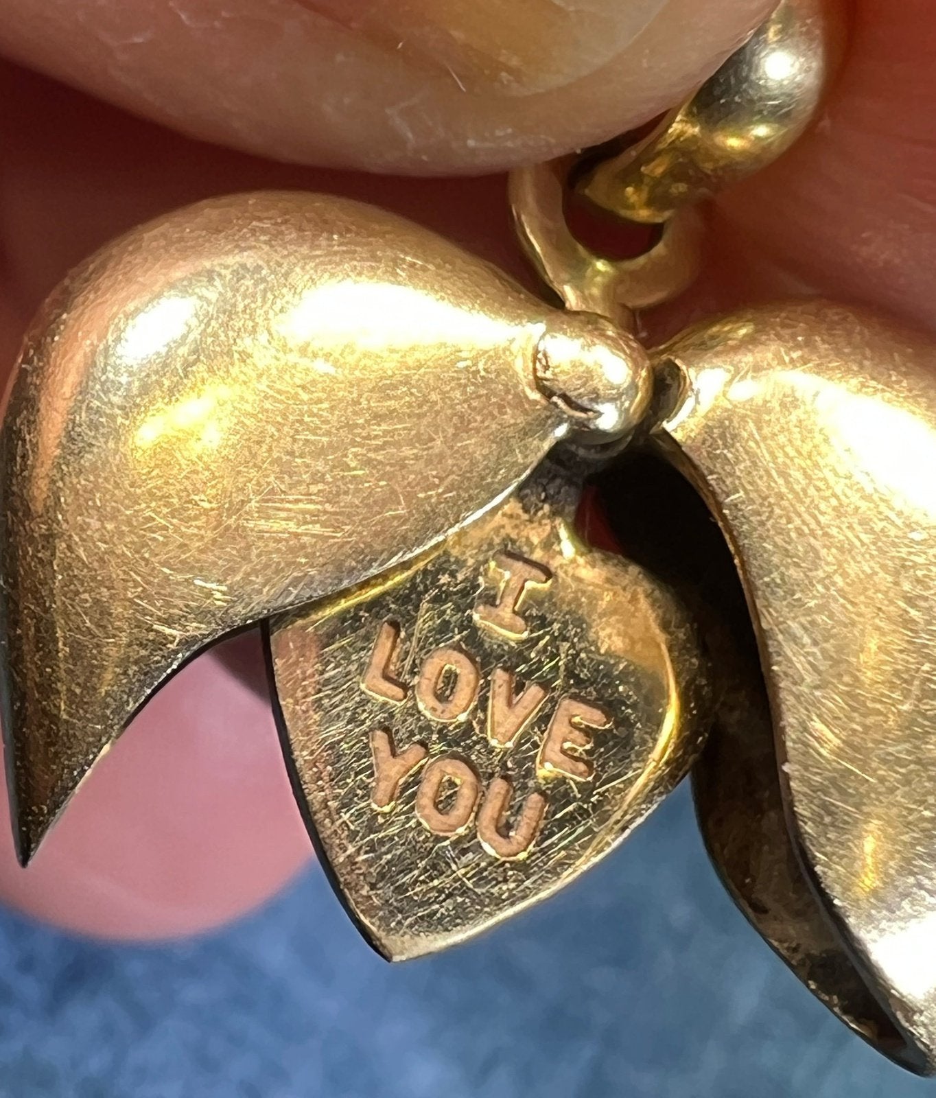 14k Gold Heart Pendant w Secret Message: "I LOVE You". Opens!