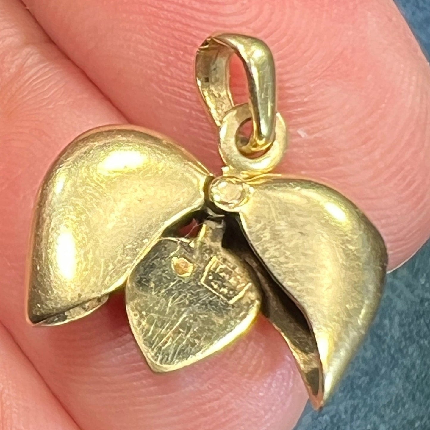 14k Gold Heart Pendant w Secret Message: "I LOVE You". Opens!