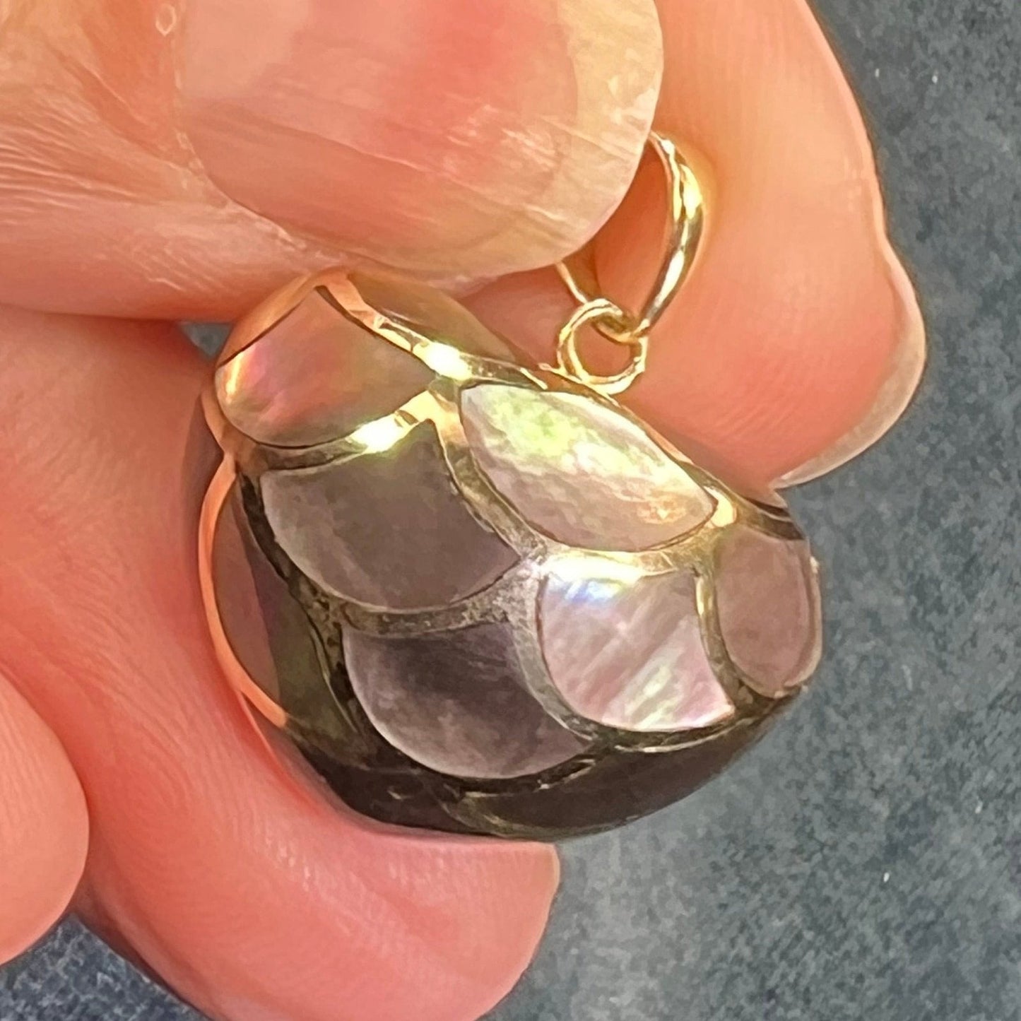 14k Gold Inlaid Black Shell MERMAID's HEART Pendant *Video*