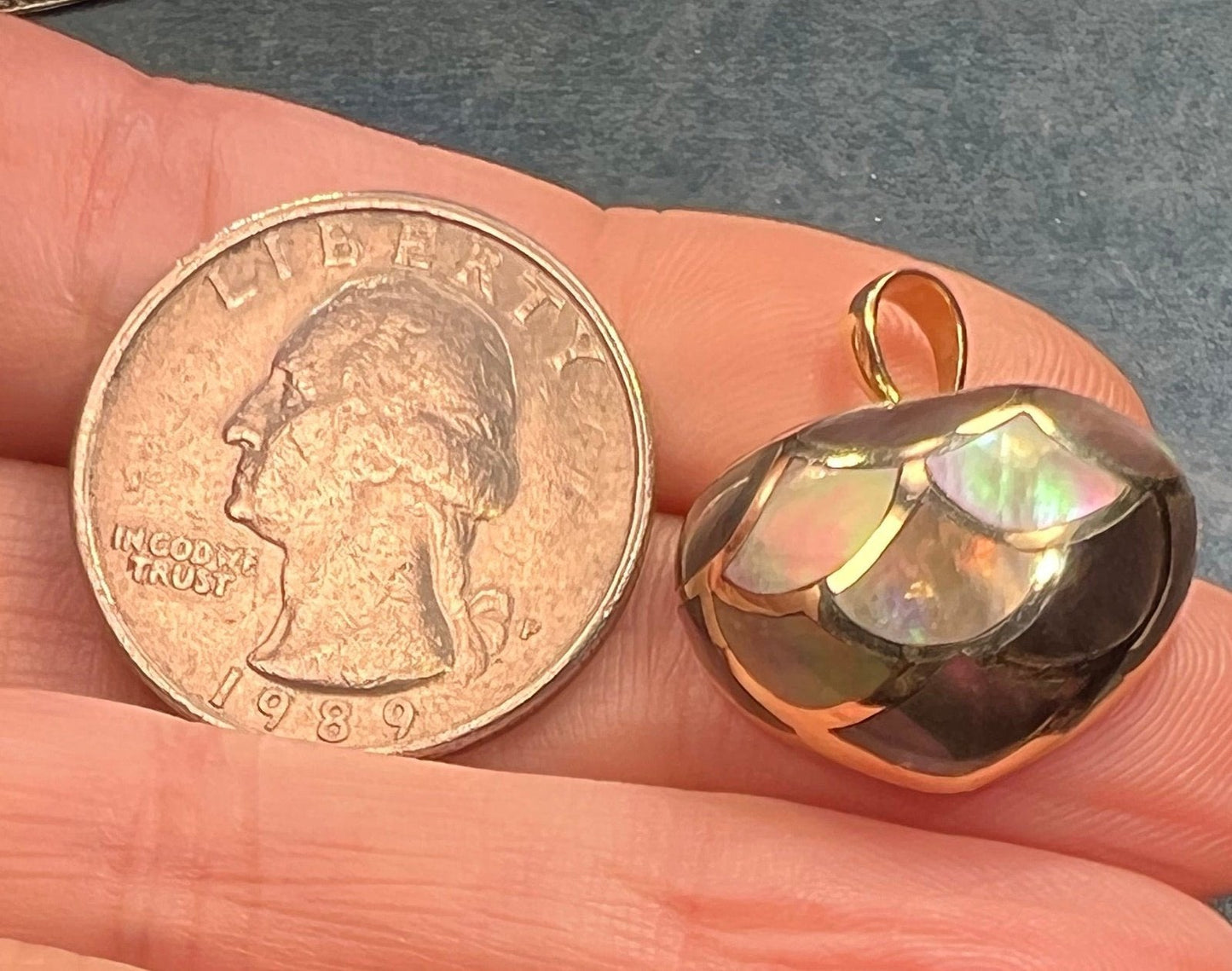 14k Gold Inlaid Black Shell MERMAID's HEART Pendant *Video*