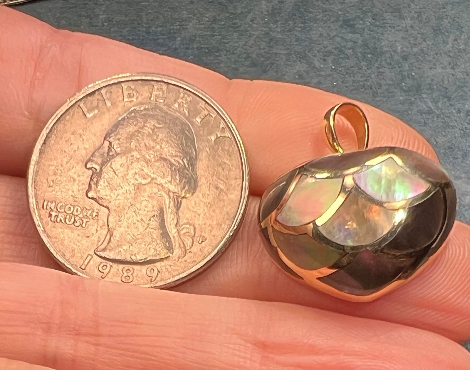 14k Gold Inlaid Black Shell MERMAID's HEART Pendant *Video*