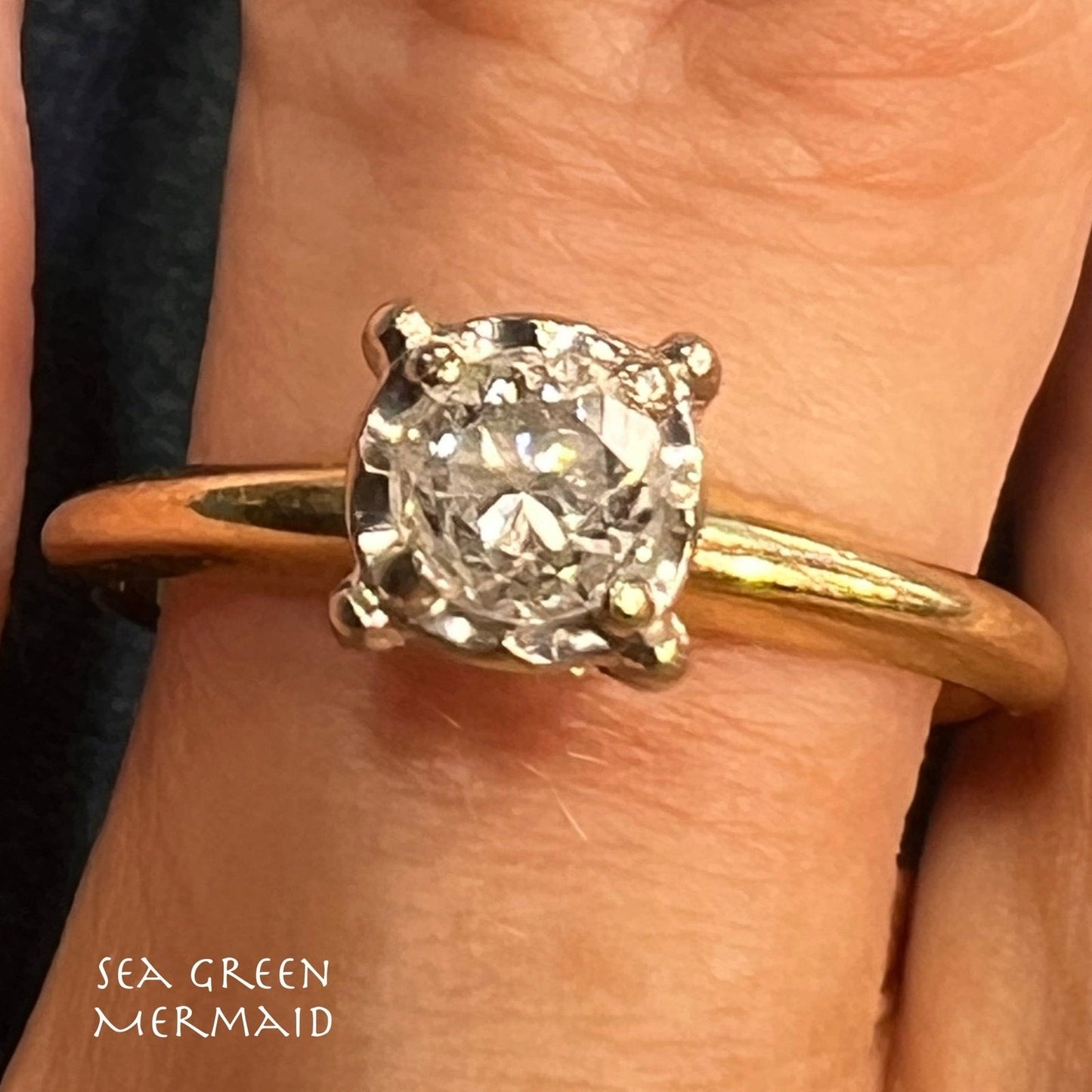 14k Gold Solitaire Diamond Engagement Ring. Classic Antique