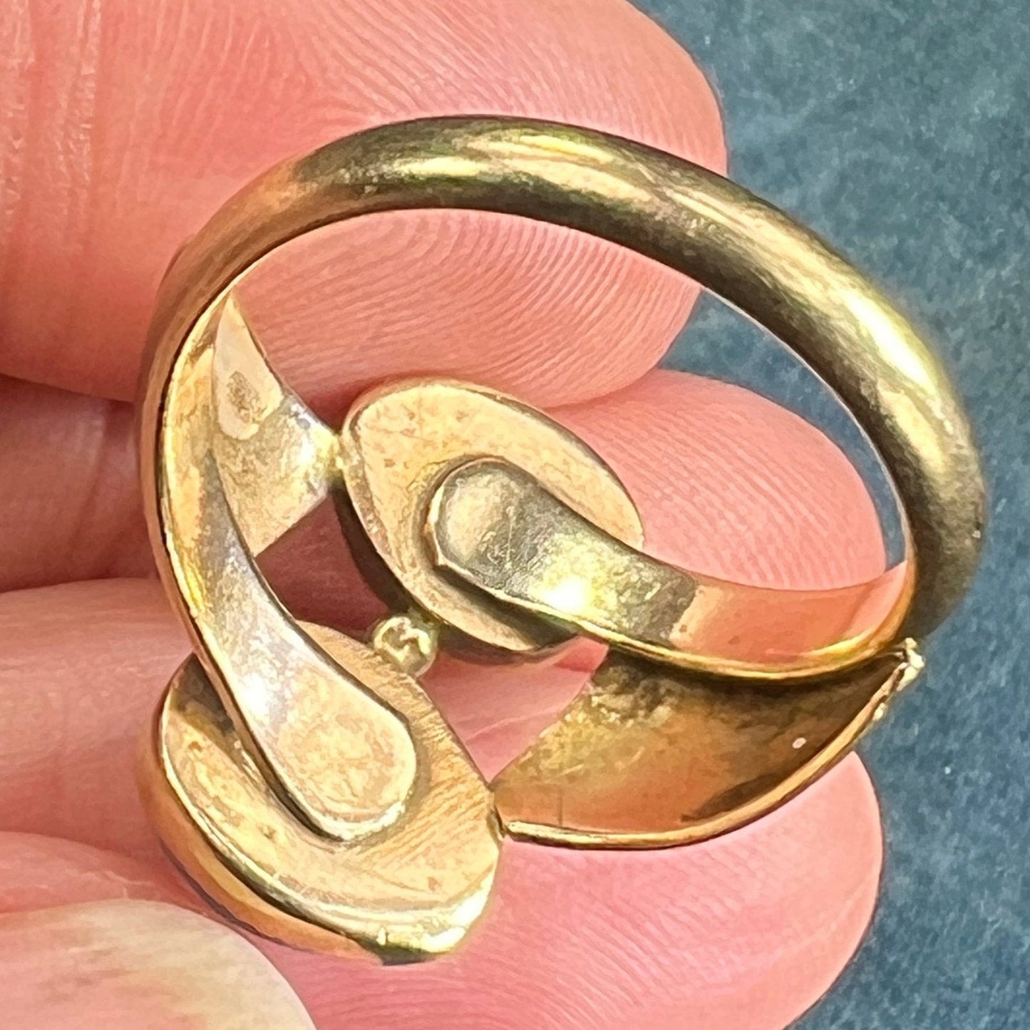 14k Gold Spiderweb Turquoise 2-Stone Ring. 3/4" Wide