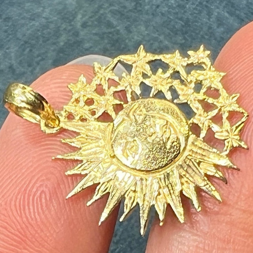 14k Gold Sun/Moon Face Pendant w Star Shower. Medallion 1"