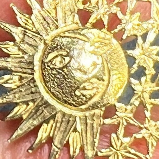 14k Gold Sun/Moon Face Pendant w Star Shower. Medallion 1"