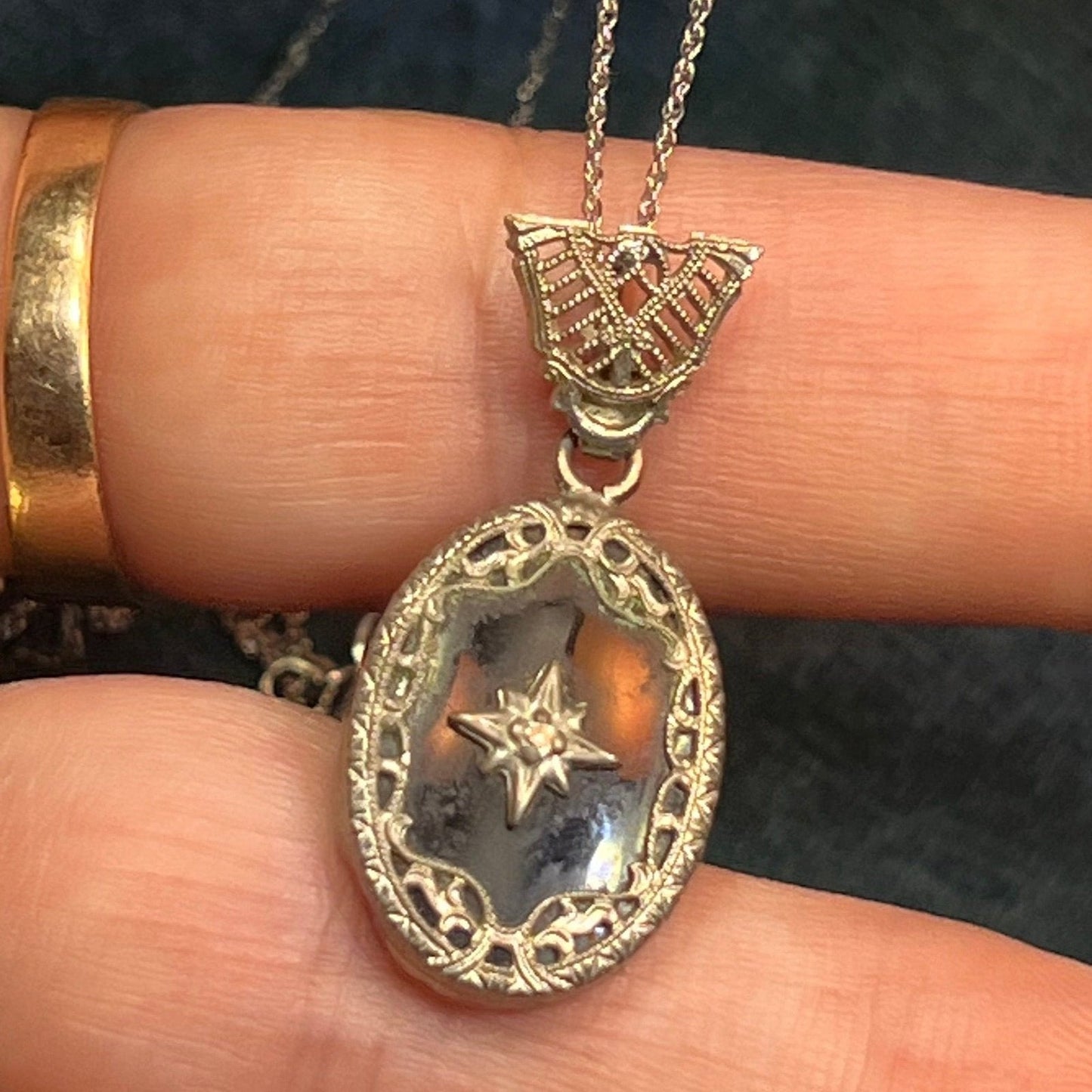 14k White Gold Onyx Pendant w Diamond. 18" Chain Necklace. Deco