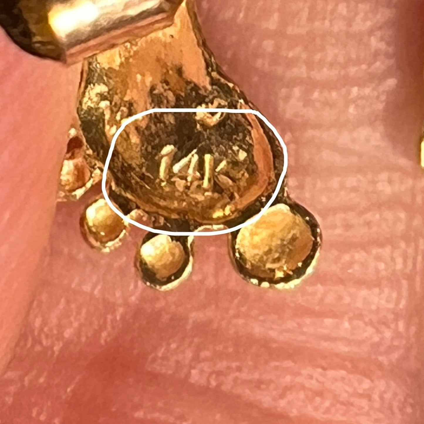 14k Yellow Gold 70's BAREFOOT Beach Sandy Toes Earrings. Tiny!