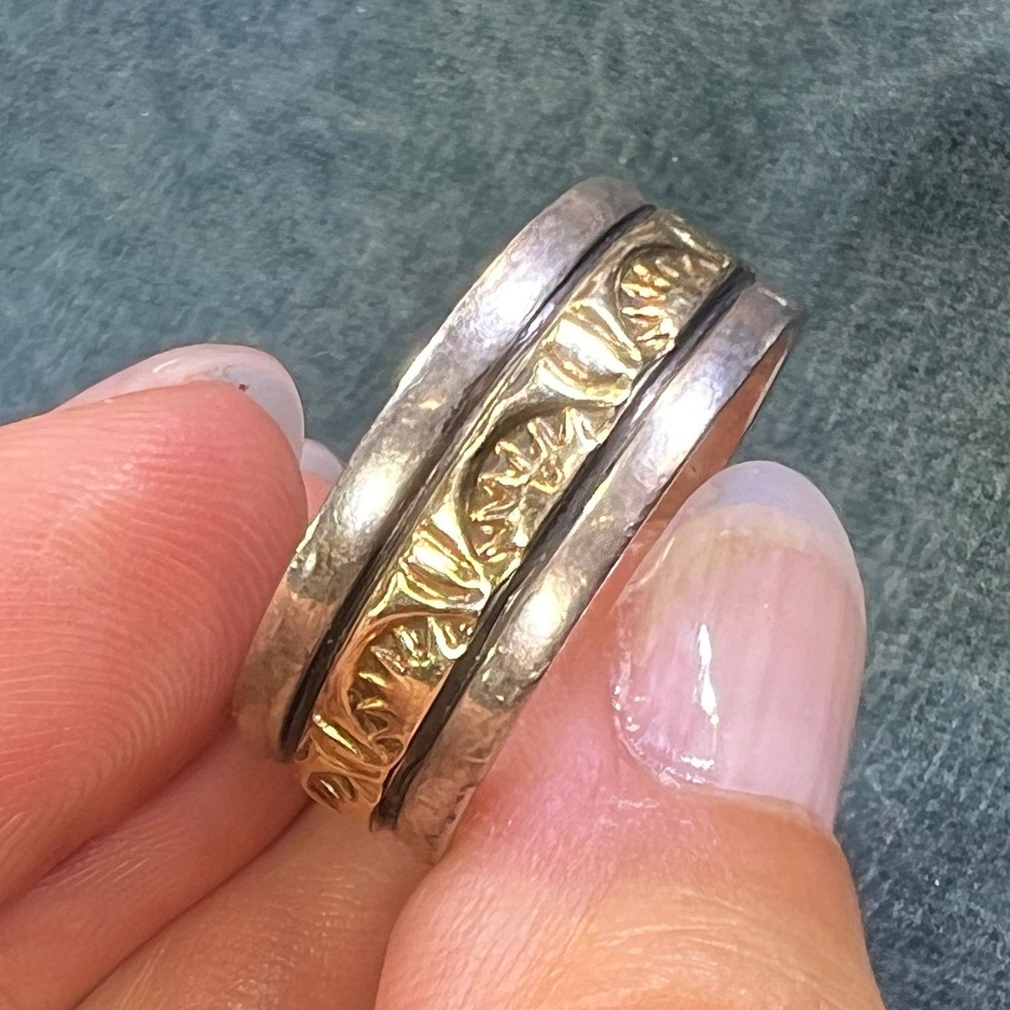 14k Yellow Gold & 925 SUNRISE Sunburst Pattern Ring. Wide Band