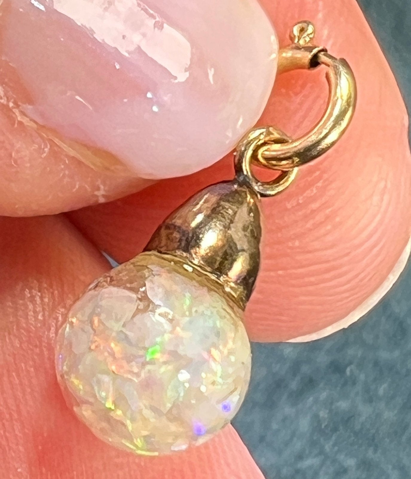 14k Yellow Gold Australian "FLOATING OPAL" Pendant. TIny! *VIDEO*