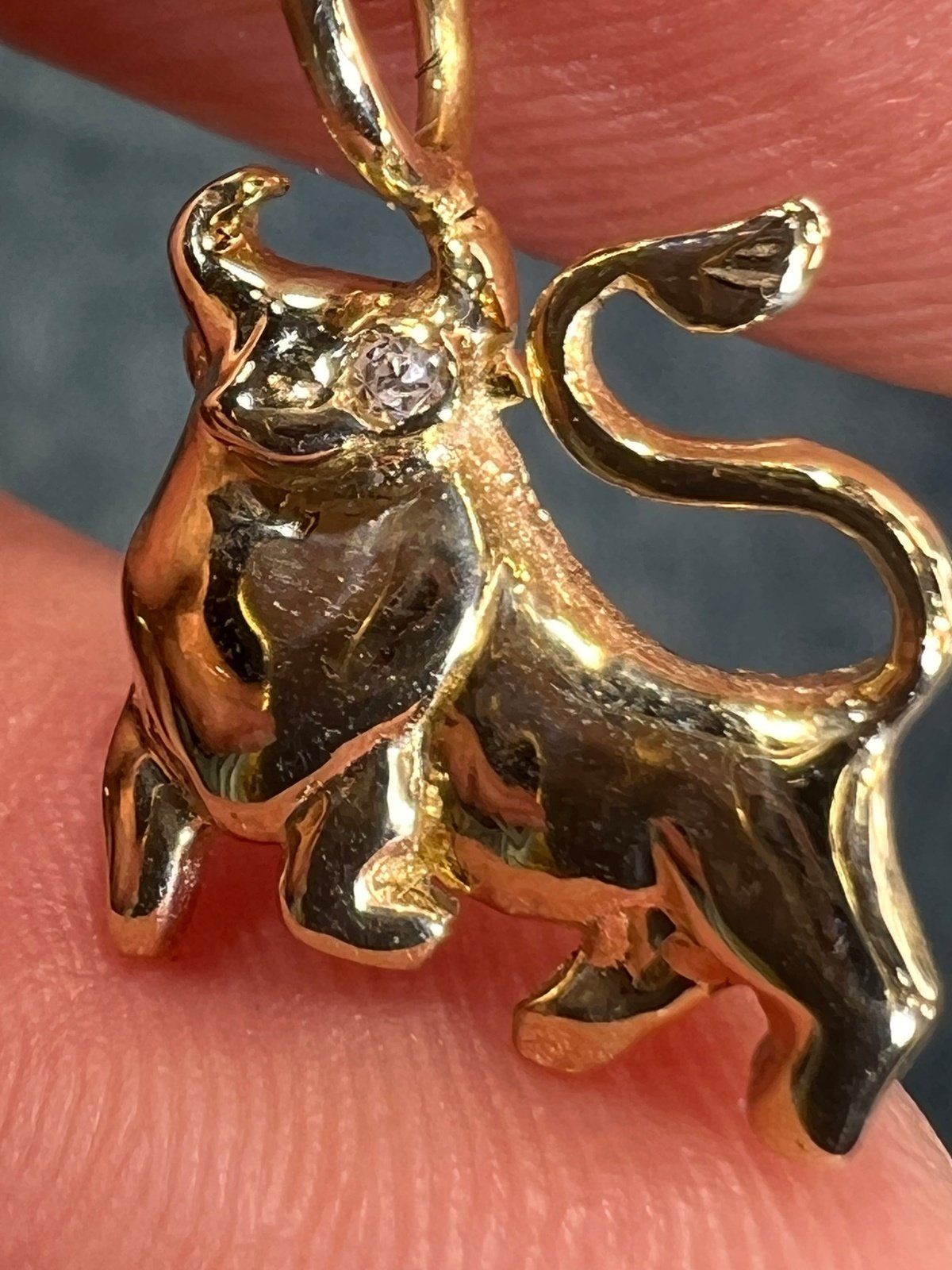 14k Yellow Gold BULL Pendant w Diamond Eye. Teeny!