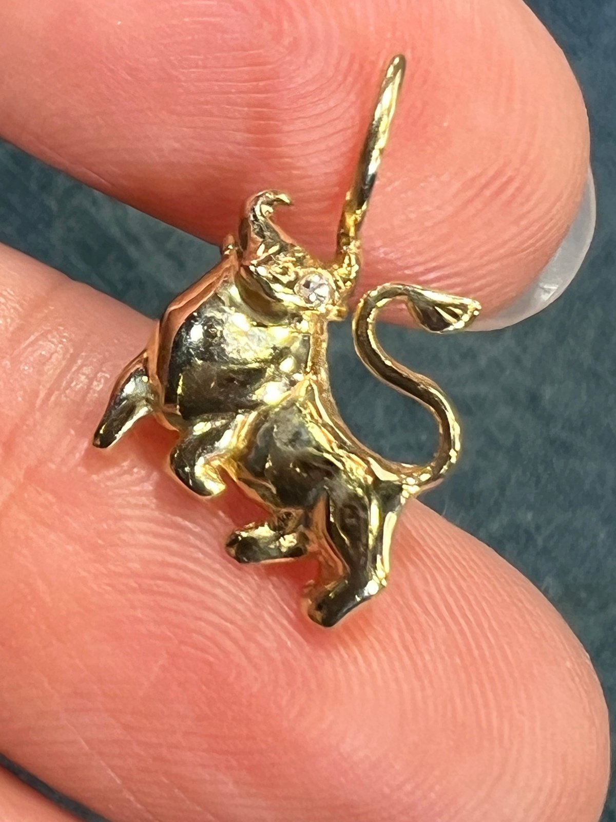 14k Yellow Gold BULL Pendant w Diamond Eye. Teeny!