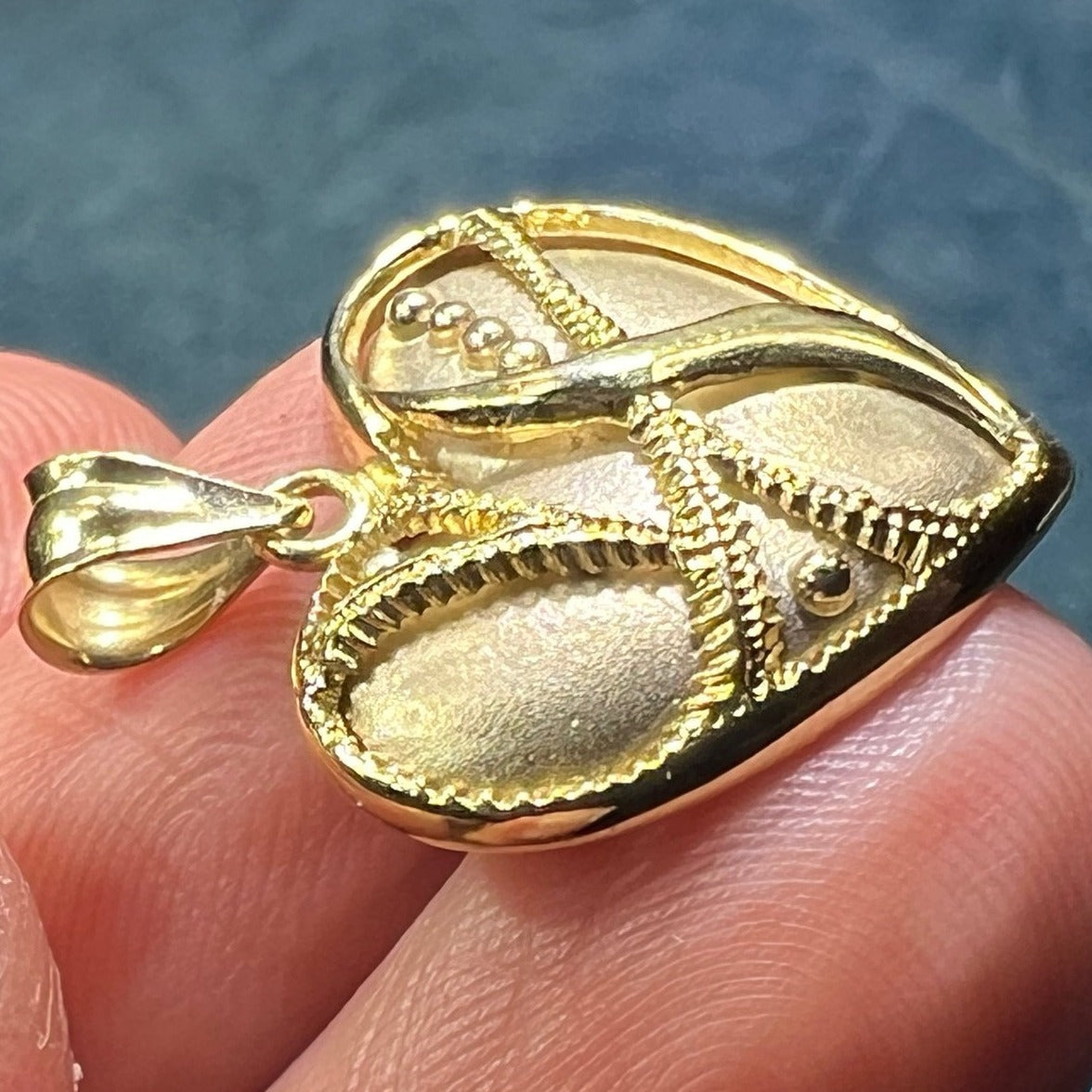 14k Yellow Gold Brocade Embellished HEART Pendant. 1"