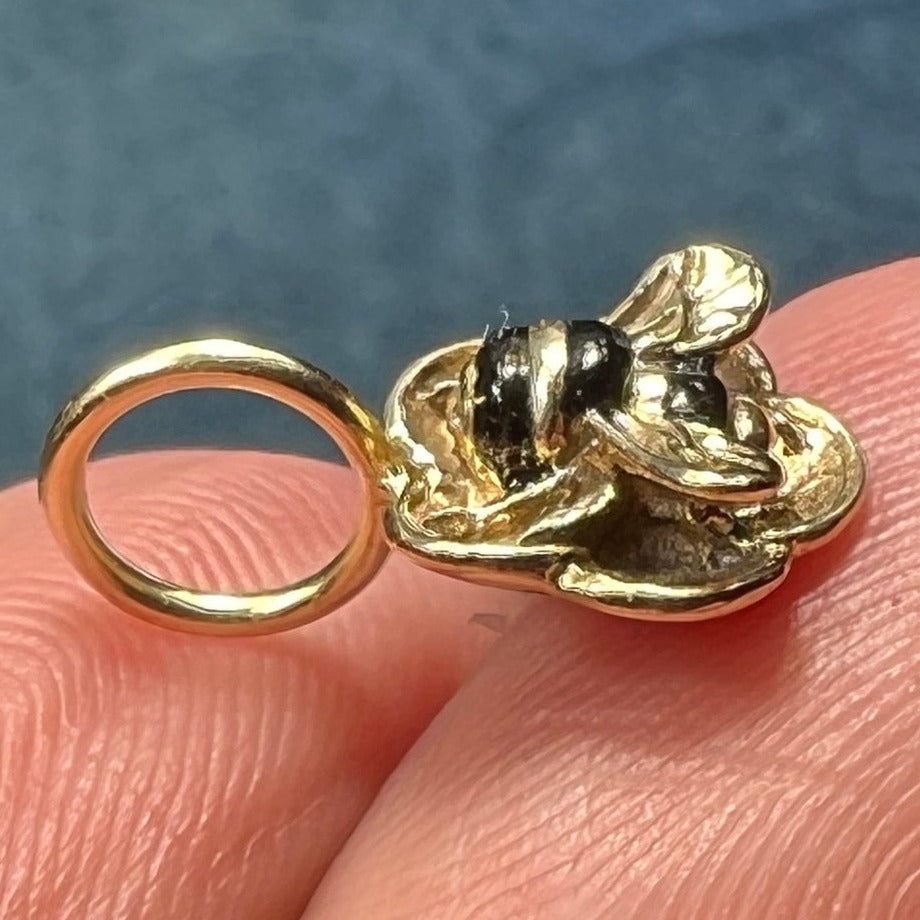 14k Yellow Gold Bumble BEE Pendant. Designer TINY!!