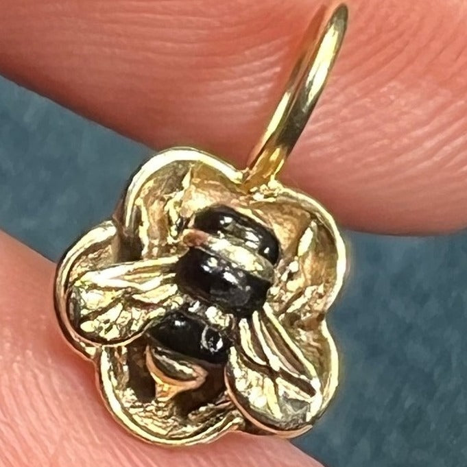 14k Yellow Gold Bumble BEE Pendant. Designer TINY!!