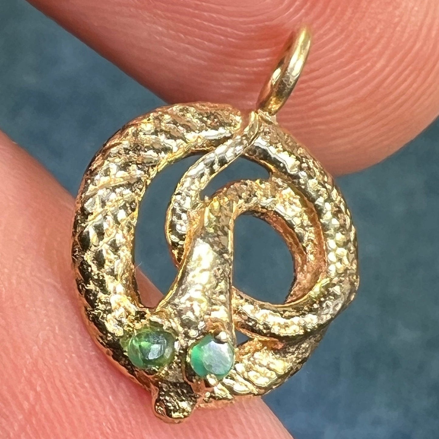 14k Yellow Gold Coiled SNAKE Pendant w Emerald Eyes. Tiny!