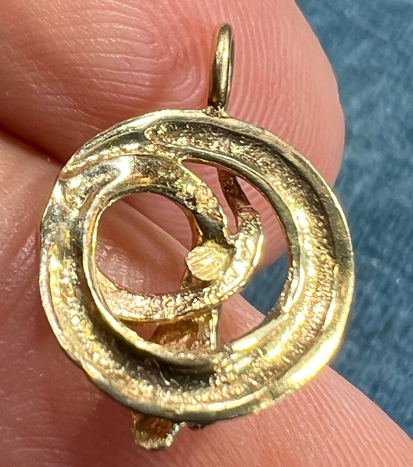 14k Yellow Gold Coiled SNAKE Pendant w Emerald Eyes. Tiny!