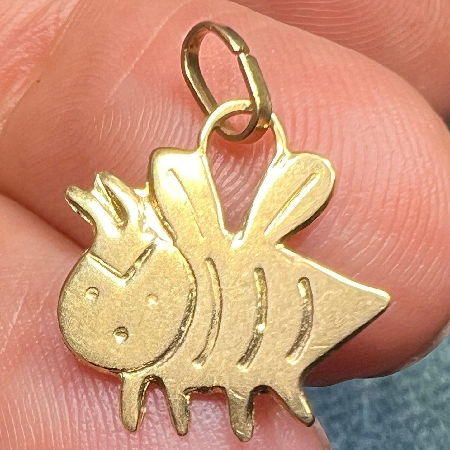14k Yellow Gold Cranky Bumble Bee Pendant. Tiny!