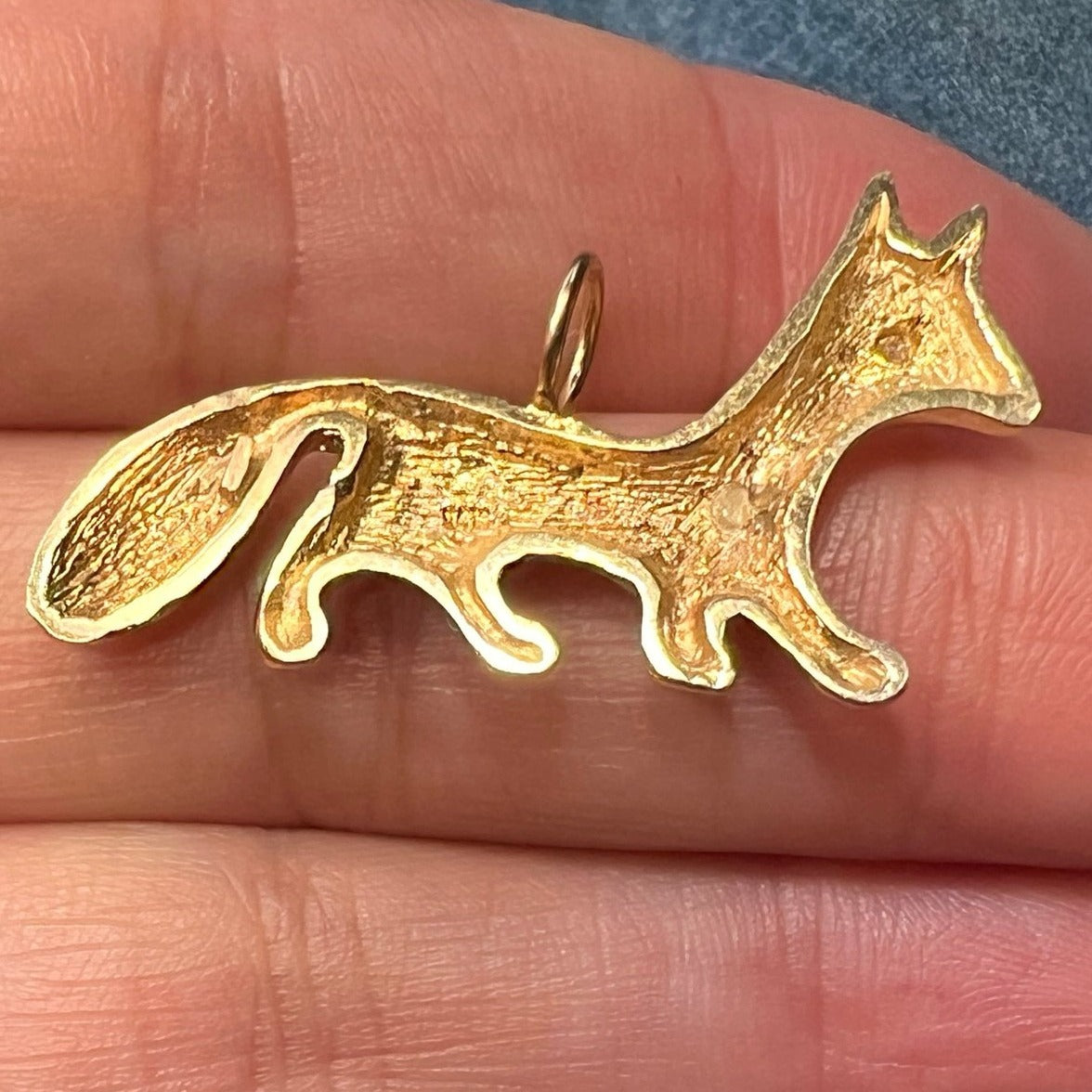 14k Yellow Gold Feisty Fox Pendant w Diamond Eye. 1.25"