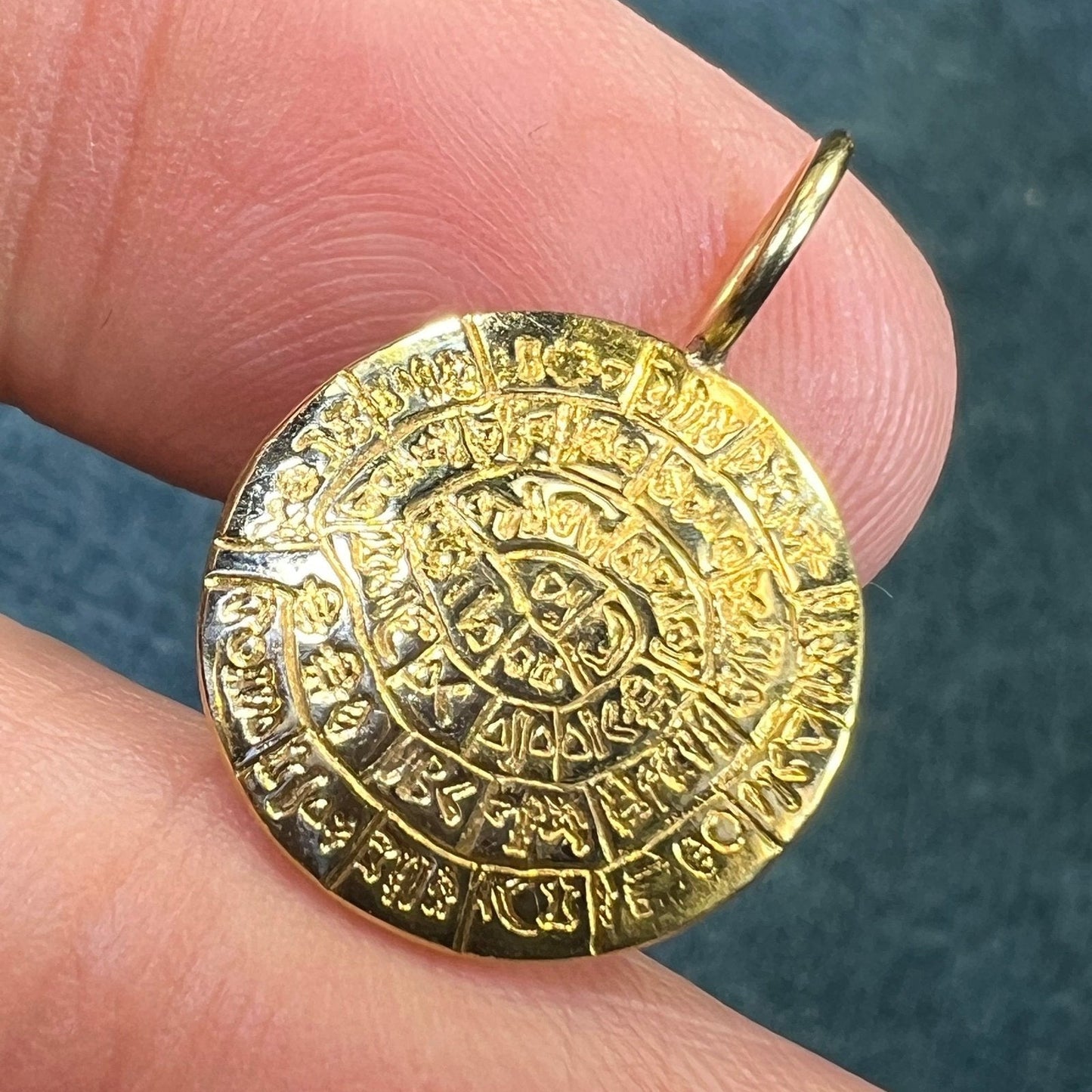 14k Yellow Gold Green Phaistos Domed Disk Pendant. Mystery