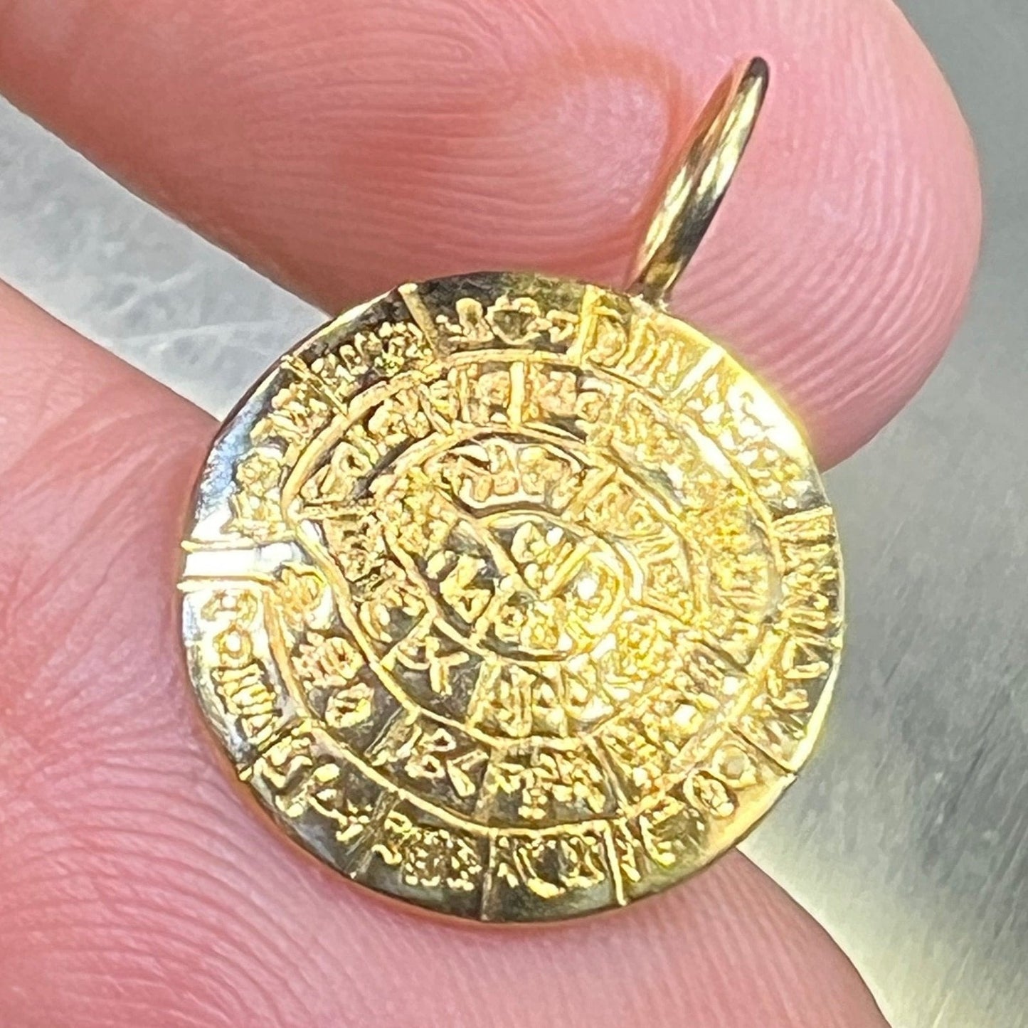 14k Yellow Gold Green Phaistos Domed Disk Pendant. Mystery