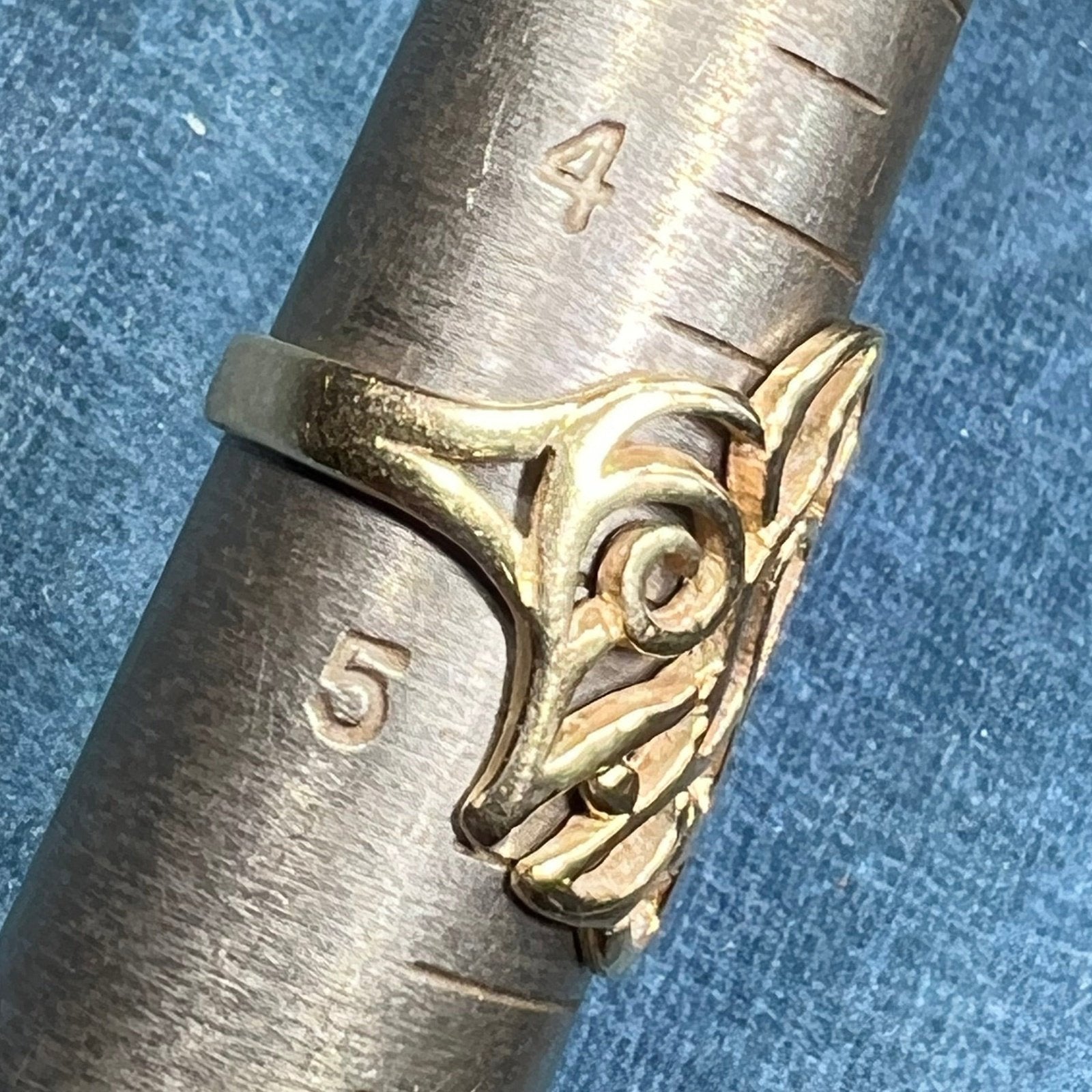 14k Yellow Gold James Avery Ascending Dove Ring. 3/4"