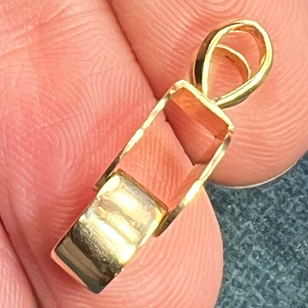 14k Yellow Gold Jeweler's LOUPE Magnifier Pendant. Opens! *TINY*
