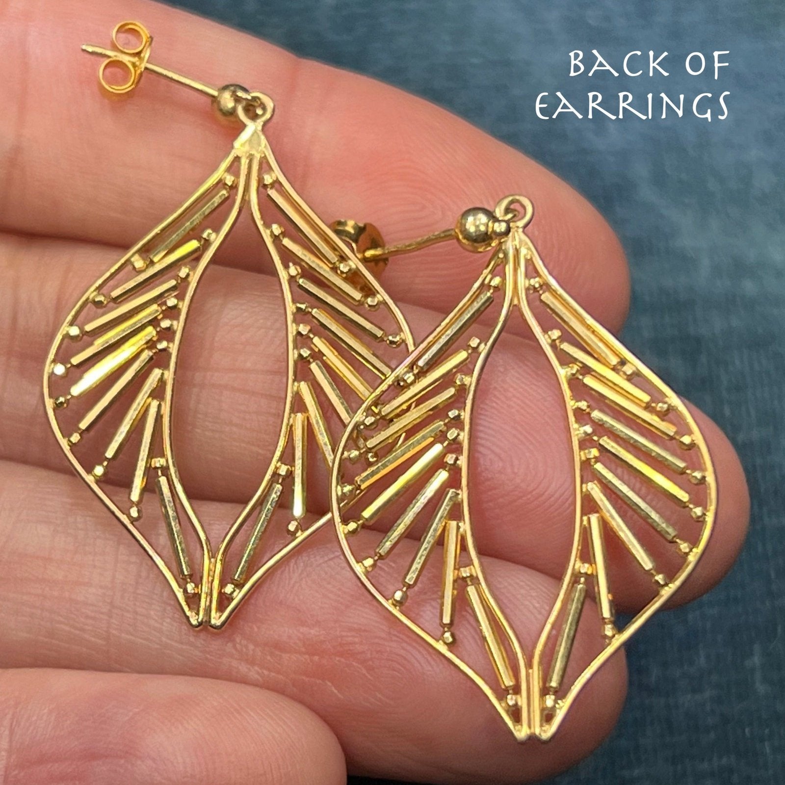 14k Yellow Gold Leaf Outline Statement Earrings. 1.5" Large