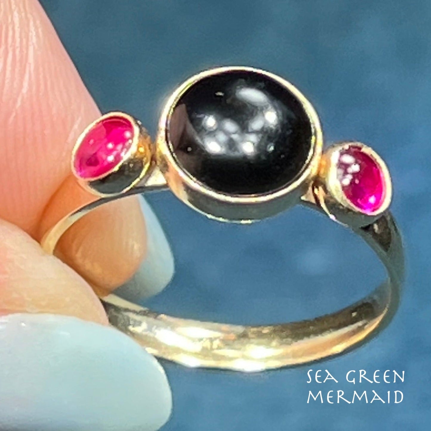 14k Yellow Gold Onyx + Pink Tourmaline Cabochon Ring. Bezel-Set