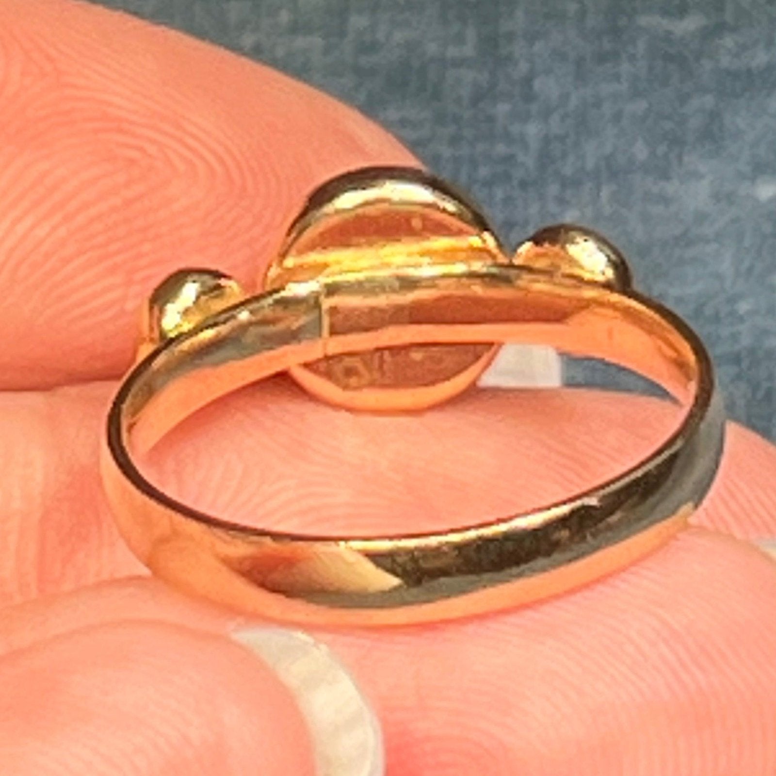 14k Yellow Gold Onyx + Pink Tourmaline Cabochon Ring. Bezel-Set