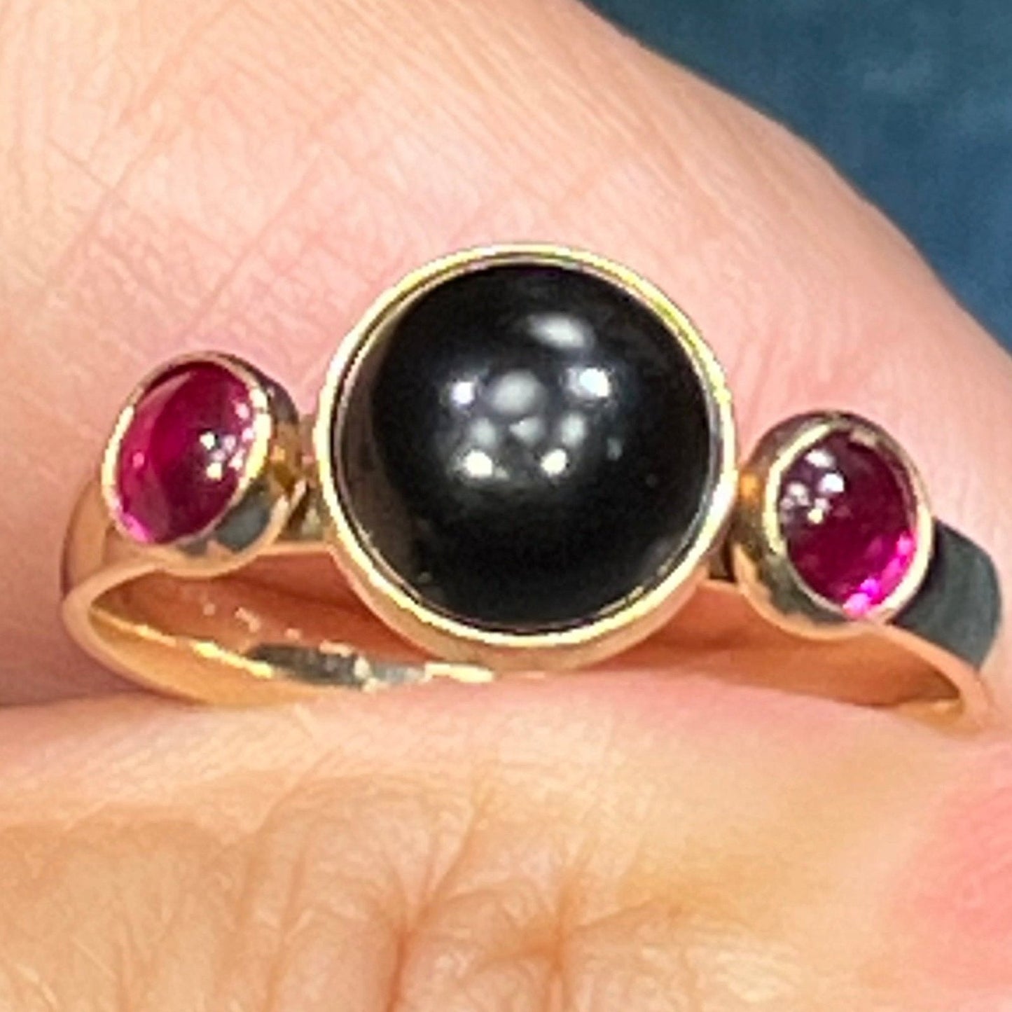 14k Yellow Gold Onyx + Pink Tourmaline Cabochon Ring. Bezel-Set