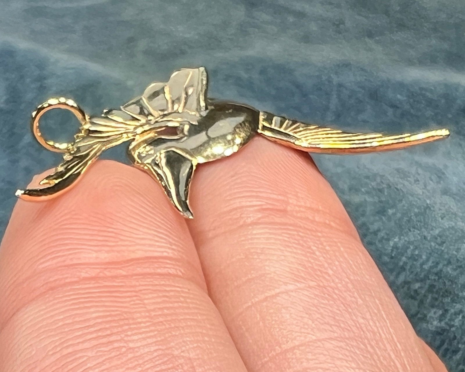 14k Yellow Gold PELICAN in Flight Pendant. Hand-Crafted. 1.5"