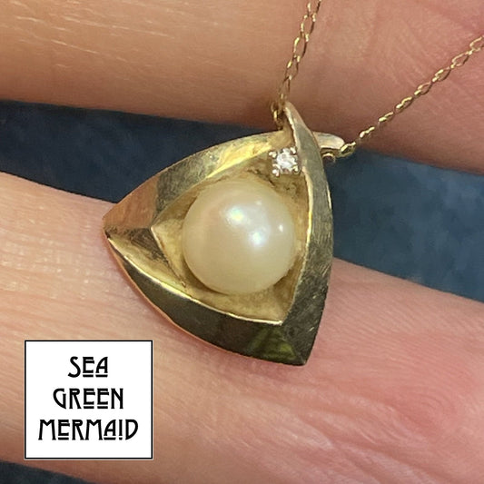 14k Yellow Gold Pearl & Diamond Modern Triangle Pendant no chain