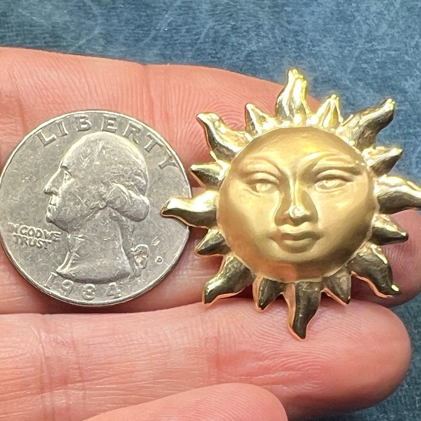 14k Yellow Gold Puffy Sun Burst Face Slide Pendant. 1.25" Medallion