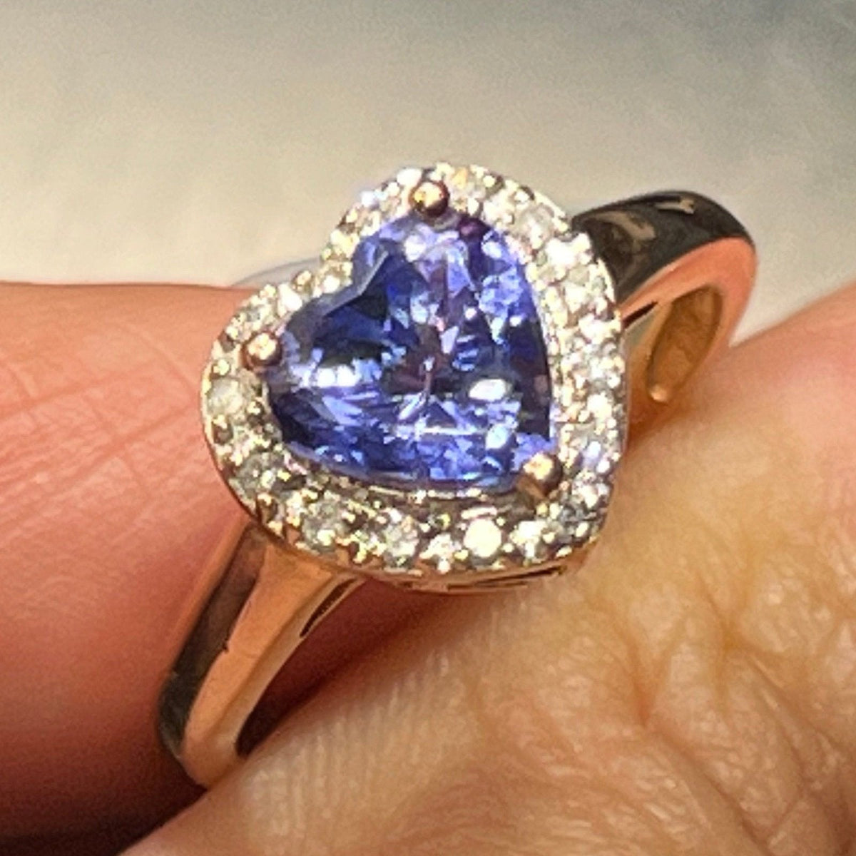 14k Gold 1.2 Ct Blueberry Tanzanite Heart & Diamond Halo Ring