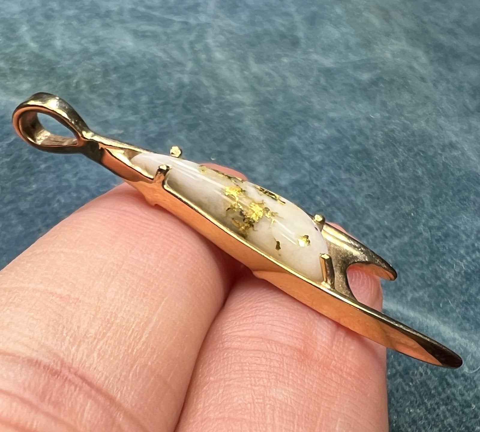 14k Gold ALASKAN Gold in Quartz Tribal Pendant. 1.7" *Video*