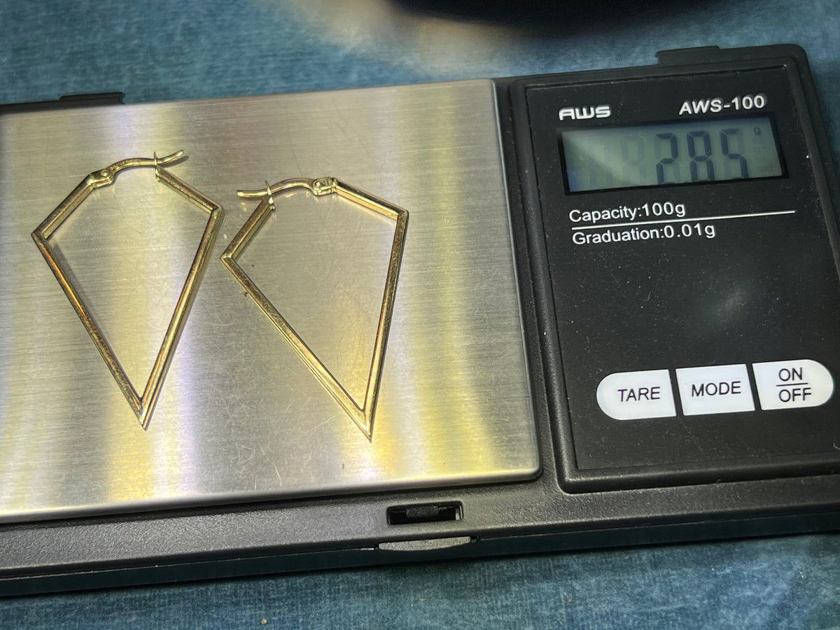 14k Gold Angled Geometric Diamond Shape Edgy Hoop Earrings. 2"