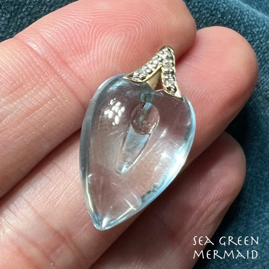 14k Gold Cabochon Aquamarine Heart Pendant w Diamond Bail