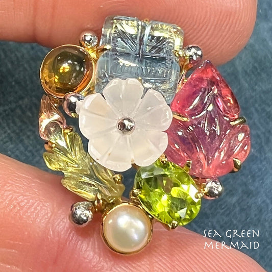 14k Gold Carved Flower + Frog Multi-Gem Pendant. Tourmaline Peridot. 1" - R