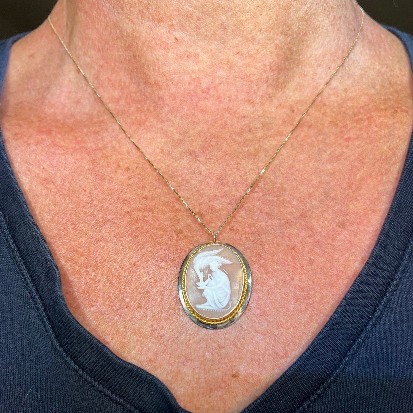 14k Gold Mythology Cameo Hebe Feeding Bird 1.3"