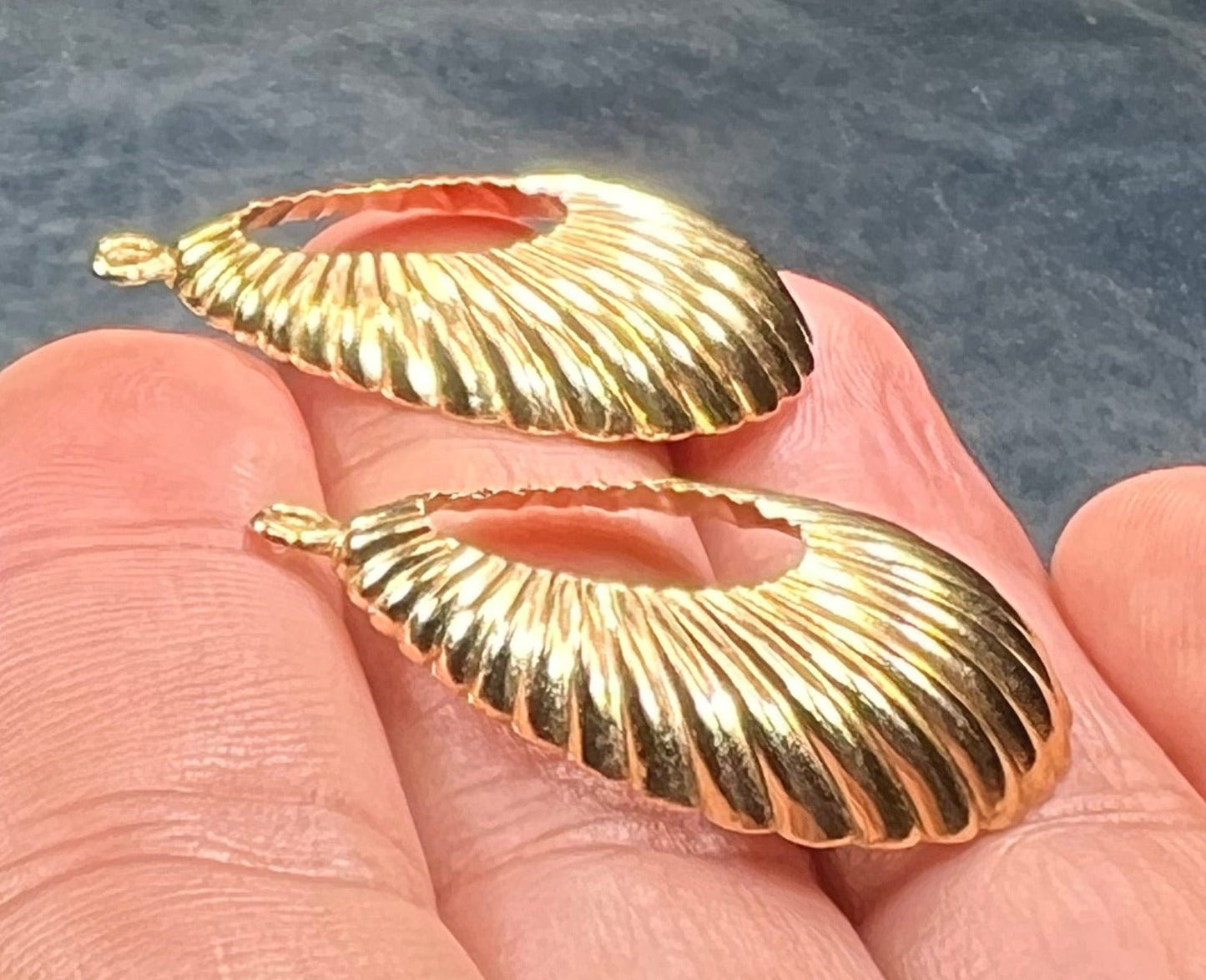 14k Gold Ribbed Shrimp Shell Earring Jacket Enhancers. 1.2" Teardrops