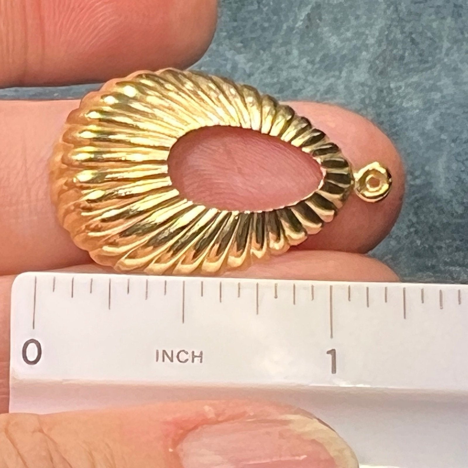 14k Gold Ribbed Shrimp Shell Earring Jacket Enhancers. 1.2" Teardrops