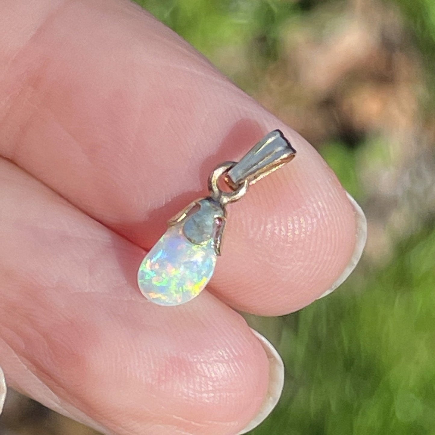 14k Tiny 1/2" DROPLET Australian Crystal Opal Pendant *VIDEO*