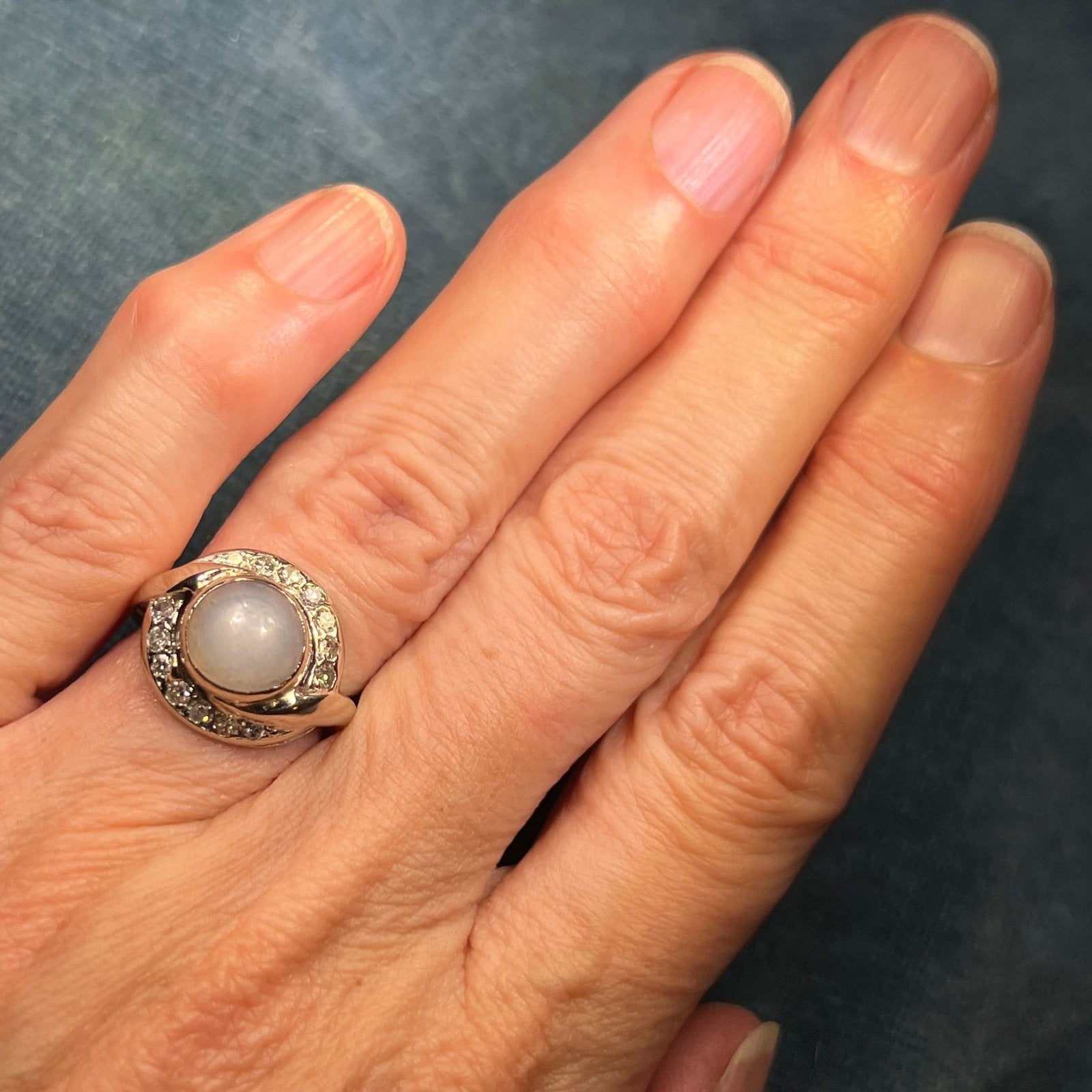14k White Gold 5 Ct Gray Star Sapphire Ring w Diamond Halo Video Sea Green Mermaid