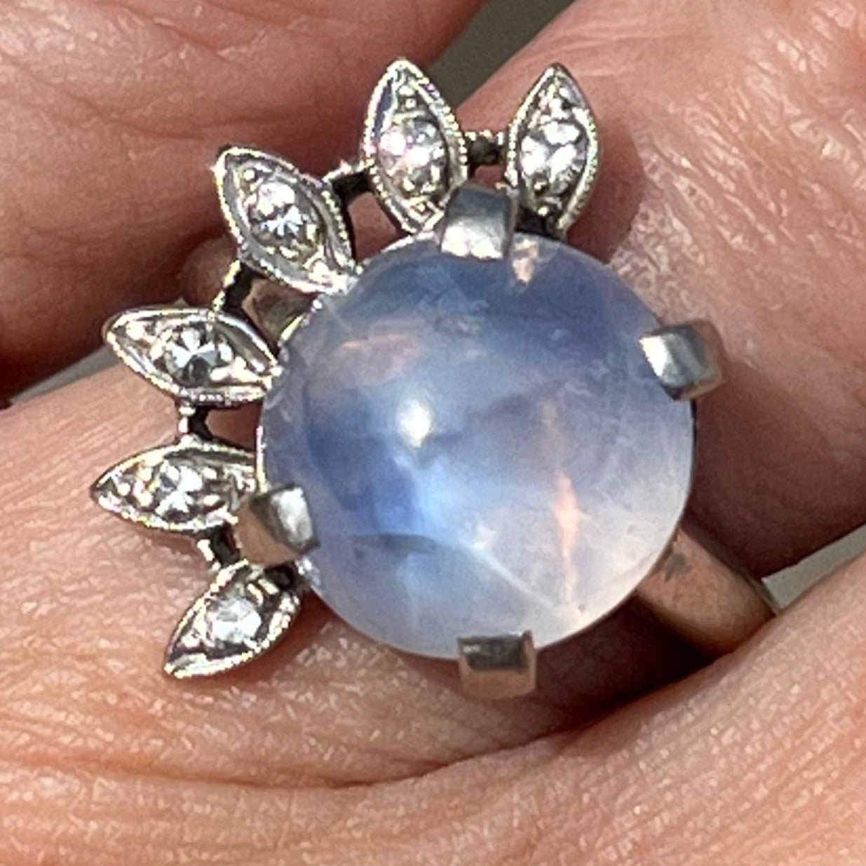 14k White Gold 8 Ct Lavender Gray Star Sapphire Ring w Diamond Halo *Video*