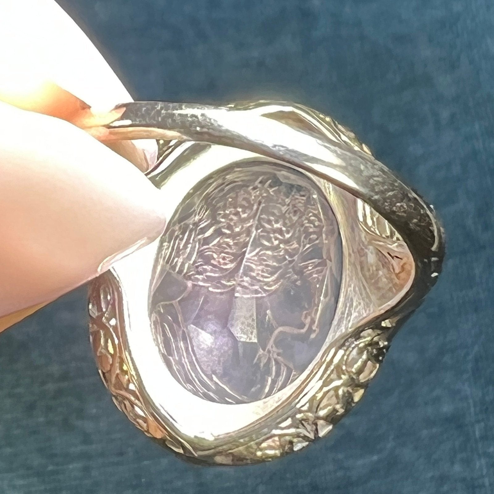 14k White Gold Lavender Amethyst Cameo Ring. Antique