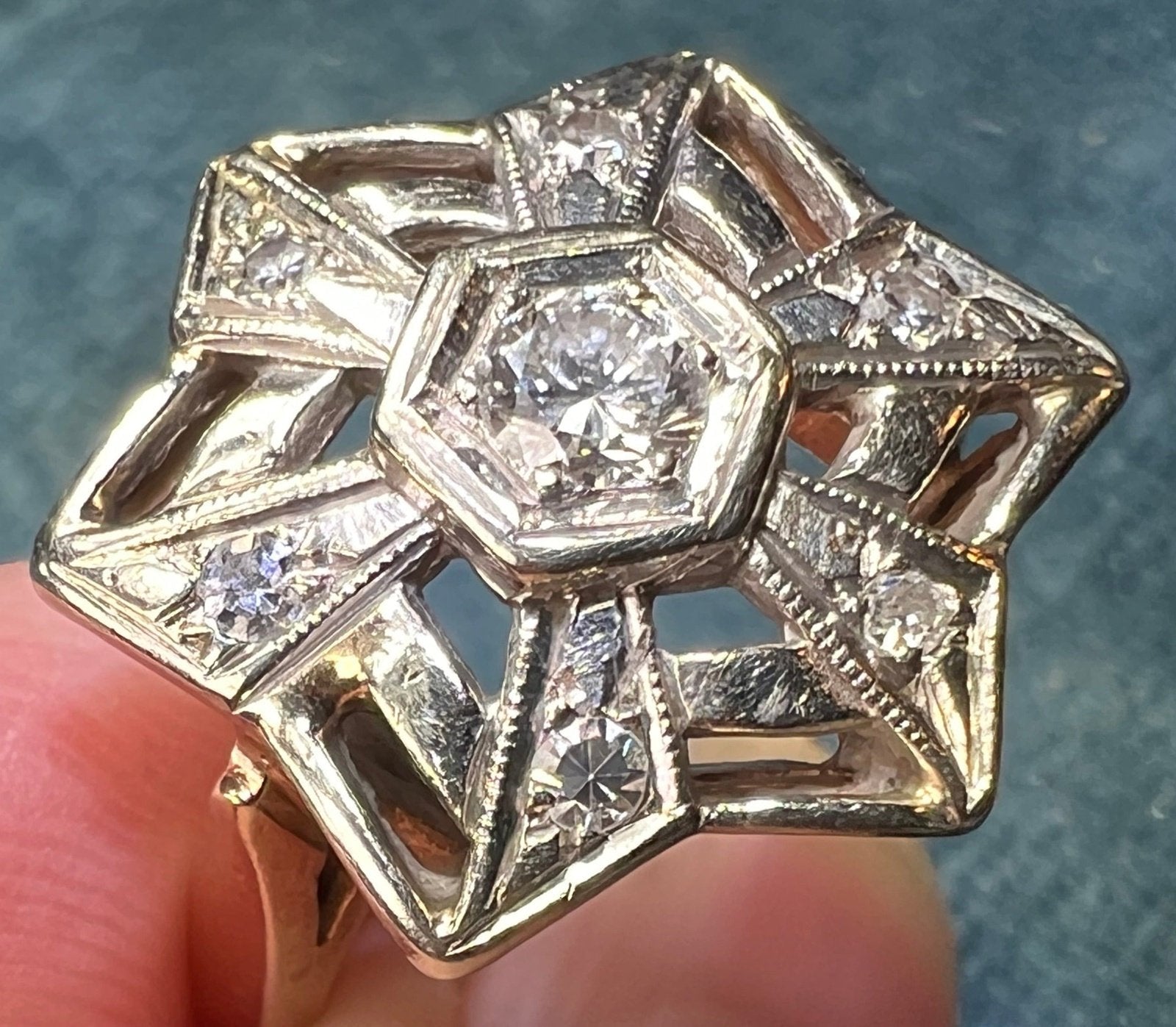 14k White Gold Rose-Cut Diamond Shield Ring. Art Deco